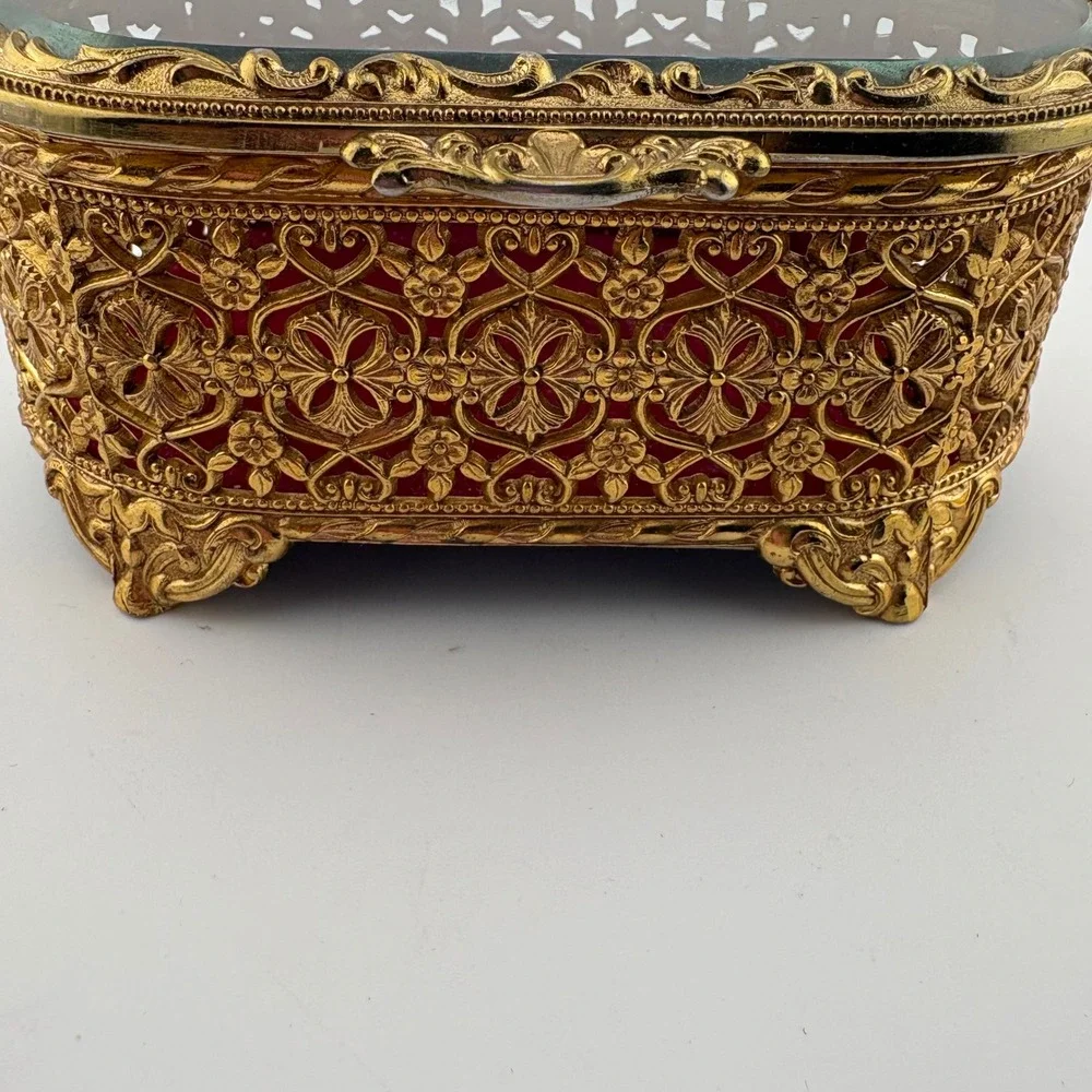 Vintage Mele Gold Filigree Casket Jewelry Box‎ Beveled Glass Japan
